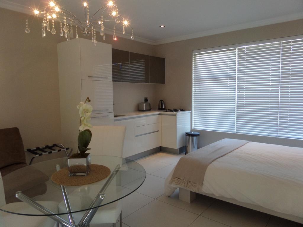 Hotel Kasa Nama Edgemead Zimmer foto